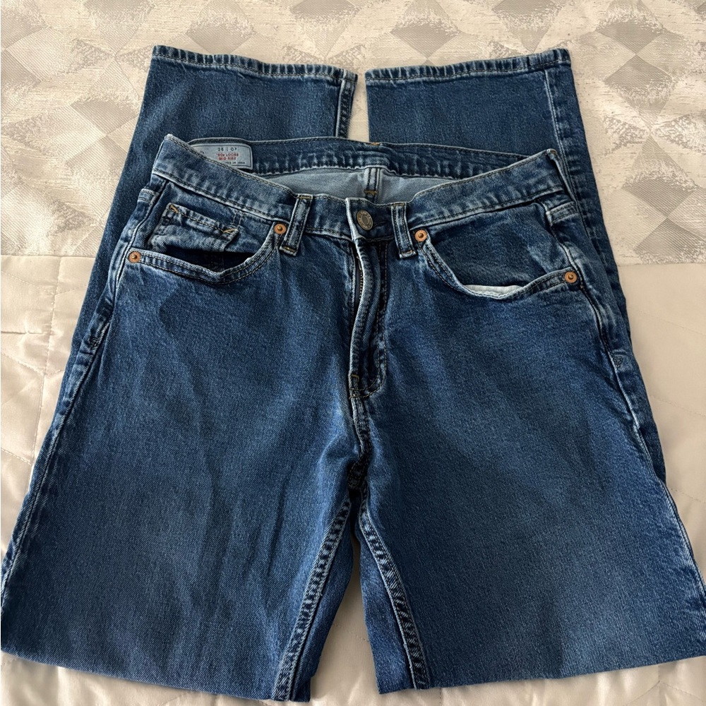 GAP Straight Leg Blue Jeans